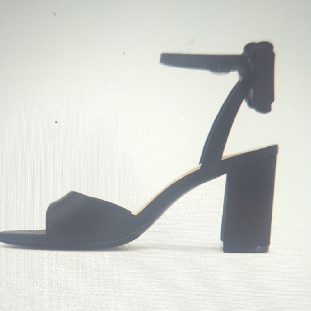 Peyton Black Bow Block Heel Sandals - Picture 9 of 10